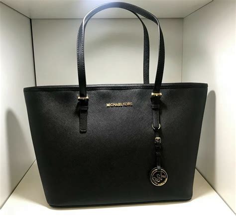 sac a main femme cuir michael kors|michael kors sac a main.